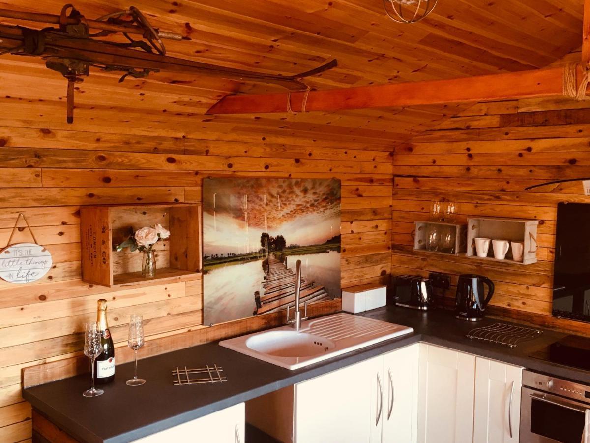 Sunset Cabin Mold Exterior photo